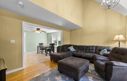 29 Sheffield Place, Mashpee, MA 02649