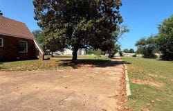1505 S Park 1/2 Drive, Broken Bow, OK 74728