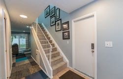 88 Castle Court, Brunswick, OH 44212