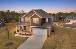64 Sherwood Drive, Commerce, GA 30529