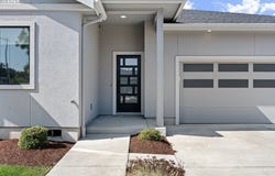 871 SALMONBERRY St, Springfield, OR 97477