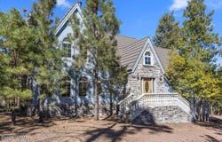 12 County Rd 2074, Alpine, AZ 85920