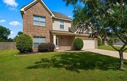 8813 Bainbridge Drive, Daphne, AL 36526