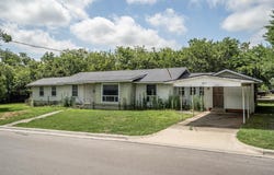 1819 Panhandle Street, Denton, TX 76201