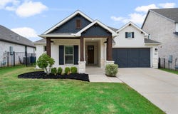 590 Torrey Pines Circle, Heath, TX 75032
