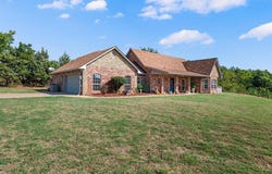 350 Huntington, Guthrie, OK 73044