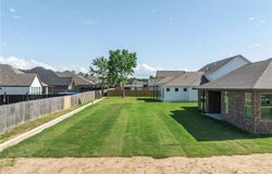 6923 Stonebrook DR, Fort Smith, AR 72916