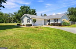 100 Old Hickory Road, Byron, GA 31008
