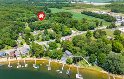 68334 Apple Lane, Benton Harbor, MI 49022