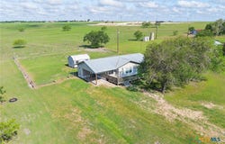 3300 N State Highway 95, Shiner, TX 77984
