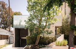 732 Huntley Dr, West Hollywood, CA 90069