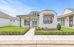 103 Tea Rose Drive, Broussard, LA 70518