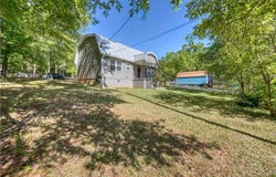 51 Cedar Circle, West Point, GA 31833