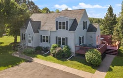 4073 Reinke Rd, Duluth, MN 55811