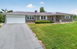 235 Windmere Ln, Marion, VA 24354