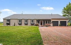 4559 E State, Hale, MI 48739