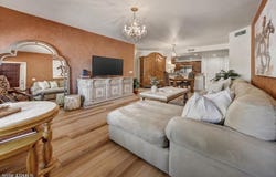 5450 E DEER VALLEY Drive, Phoenix, AZ 85054