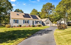 119 Whitehall Way, Hyannis, MA 02601
