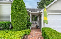 357 ROOSEVELT Pl., Grosse Pointe, MI 48236