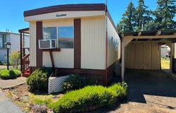 620 SE 2nd St, Canby, OR 97013
