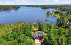 516 Long Point Road, Chocowinity, NC 27817