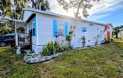 6237 Carl Shepard Dr, Ruskin, FL 33570