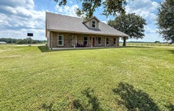 5121 Jordan Road, Perkinston, MS 39573