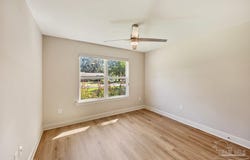 5245 Burt Ln, Pace, FL 32571