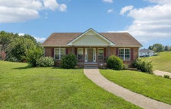 1007 Copper Kettle Cir, Pleasant View, TN 37146