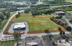 5201 Willow Creek Drive, Springdale, AR 72762