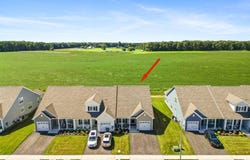 18 PRESTWICK Lane, WILLIAMSTOWN, NJ 08094
