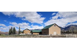 4239 Summit Drive, Mackay, ID 83251