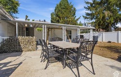 6131 S CEDAR St, Murray, UT 84107