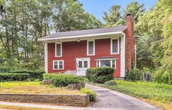 51 Whipple Road, Billerica, MA 01821