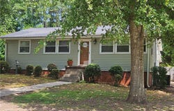 505 E A Avenue, Easley, SC 29640