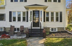 515 Adams Street, Saint Clair, MI 48079