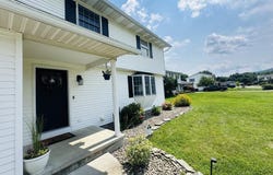 74 Sharon Ave, Sayre, PA 18840