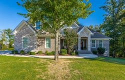 1504 Emerald Pointe Drive, Soddy Daisy, TN 37379