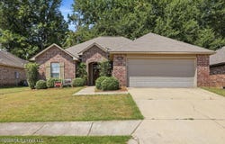 624 Lexington Drive, Florence, MS 39073