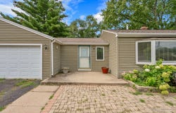 6301 Robert Road, Cary, IL 60013