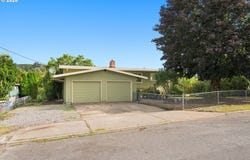 2925 E 1st Ave, Camas, WA 98607