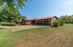4374 E State Highway 22, Paris, AR 72855