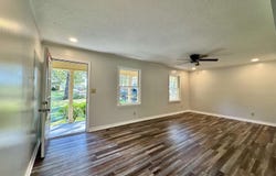 45 YORK Ln, Savannah, TN 38372