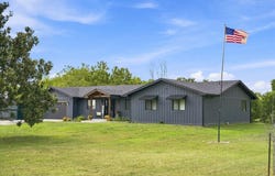 493 Spring Creek Road, Clever, MO 65631