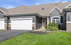83 Marc Mar Trail, Gates, NY 14606