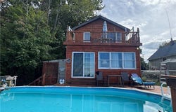 6474 Hamilton Drive, Derby, NY 14047