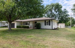 1605 E Franklin Street, Clinton, MO 64735