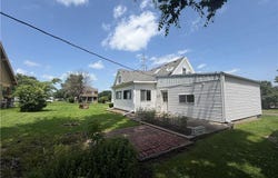 424 N Kansas Avenue, Marceline, MO 64658