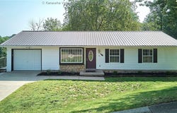 51 Cambridge Drive, Culloden, WV 25510