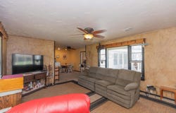 209 E 12th St, Wheeler, TX 79096